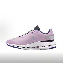 On Running Women Running Shoes - 薰衣草紫靛藍 - 查看 1