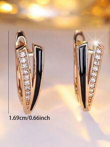 Minimalist Black Enamel Zirconia Earrings, Gold-Plated Double Curved Clip-On Earrings, Elegant Office Daily Wear Women's Anniversary Jewelry - Champagne Gold - View 4