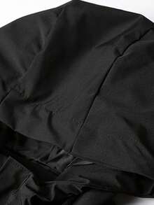 Jaket Wanita Outdoor Lengan Panjang Minimalis dengan Resleting dan Motif Huruf - Hitam - View 7
