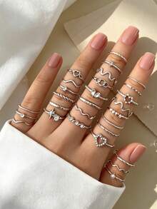 28pcs Heart-Shaped Fashion Minimalist Rhinestone Bohemian Geometric Women's Ring Set - Silver - View 4