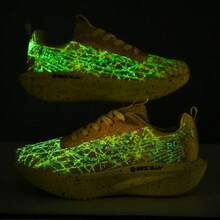 Unisex Carbon Plate Marathon Running Shoes - Lightweight Cushioned Sports Shoes, Non-Slip Cushioning/Rubber Outsole, Easy On/Off, Reflective Low-Top Breathable Design, Suitable For Marathon, Gym And Training Scenarios, All Seasons - Yellow - View 7