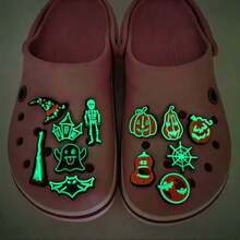6pcs/12pcs Halloween Party Glow-In-The-Dark Shoe Charms, Made Of Soft PVC Rubber Material, Absorbs Light For 2 Hours For Better Glowing Effect, Suitable For Home Decor, Halloween, Party Gifts, Birthday Gifts, Compatible With Sneakers, Canvas Shoes, Clogs, Basketball Shoes, Training Shoes, Running Shoes And Other Shoe Types. Unisex, Especially Suitable As Birthday Party Gifts Or Back To School Gifts. Product Color And Style Randomly Matched, Images For Reference Only, Actual Product May Vary. - Black - View 4