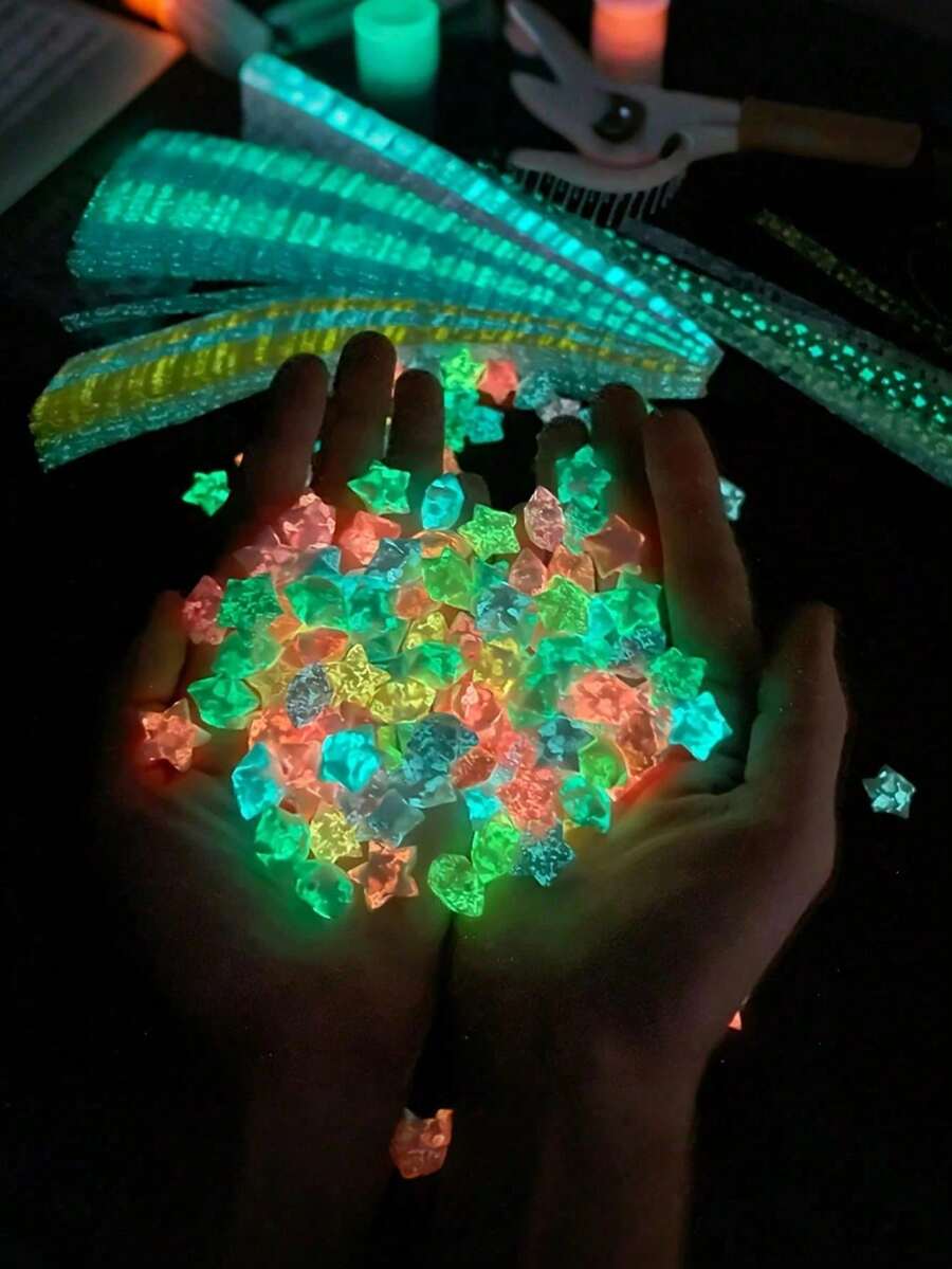 600/300/10pcs Mixed Color Glow-In-The-Dark Origami Paper, Glow-In-The-Dark Origami, Multiple Patterns, DIY Handmade, Mixed Color, Lucky Stars, Semi-Transparent Five-Pointed Star Glow-In-The-Dark Origami Paper, Party Gifts, Birthday Gifts, Handmade Gifts, Graduation Gifts, Back To School Decorations
