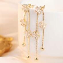 Pendientes de borla de circonita sintética con diseño de flor de cerezo de lujo ligero para mujeres, versátiles y brillantes, adecuados para citas, fiestas, uso diario y regalos - Dorado - Ver 4