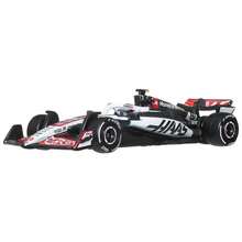 Hot Wheels Premium F1 Toy Cars, 2pcs 1:64 Scale Die-Cast Metal MoneyGram Haas F1 Team Esteban Ocon And Oliver Bearman Racing Cars With Real Riders Tires - JMM97 - View 7