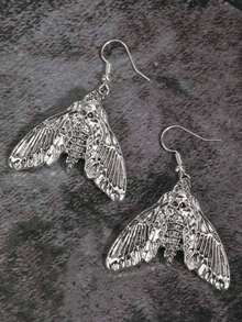 Vintage Gothic Skull Moth Earrings, Personalized Hip-Hop Party Halloween Earrings - Silver - View 2