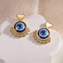 Vintage Metal Lace Stud Earrings, Gold Heart Patchwork Lace Blue Eye Pendant, Niche Exotic Style Earrings, Suitable For Casual Gatherings And Party Occasions - Gold - View 4