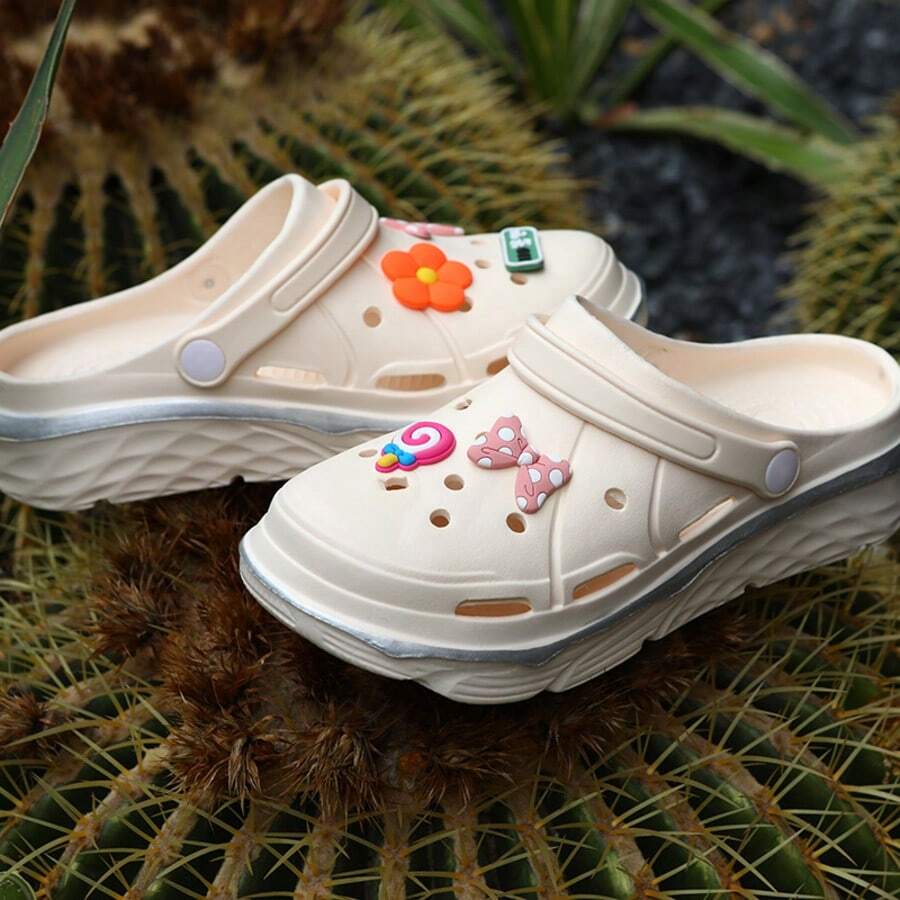 Jifffly Thick Sole Flower Clog Sandals For Women, Sports Sandals, DIY Accessories, Closed Toe Slippers, Summer Height-Increasing Outdoor Wear, 2-In-1 Sandals - Apricot - View 1