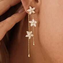 Pendientes de borla de circonita sintética con diseño de flor de cerezo de lujo ligero para mujeres, versátiles y brillantes, adecuados para citas, fiestas, uso diario y regalos - Dorado - Ver 1