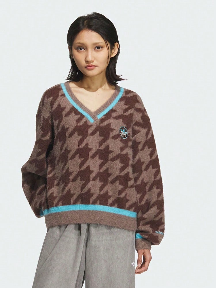 Adidas Originals Sweater Rajut Pullover Olahraga HTTH Wanita Motif Houndstooth KC2688 - Coklat - View 1