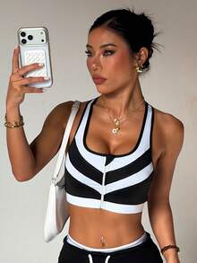 Women's Solid Black & White Patchwork Zipper Collar Sleeveless Sports Knit Bra - Black and White - View 3