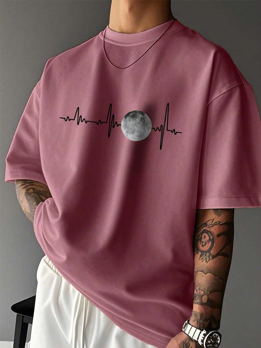 Kaos Pria Lengan Pendek Kasual Leher Bulat dengan Motif EKG dan Bulan - Merah - View 1