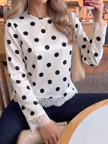 Top corto de manga larga con lunares blancos y negros para mujer de Vellofy, cuello redondo, detalle de encaje, elegante para la vuelta a la escuela, citas y fiestas - Blanco - Ver 4