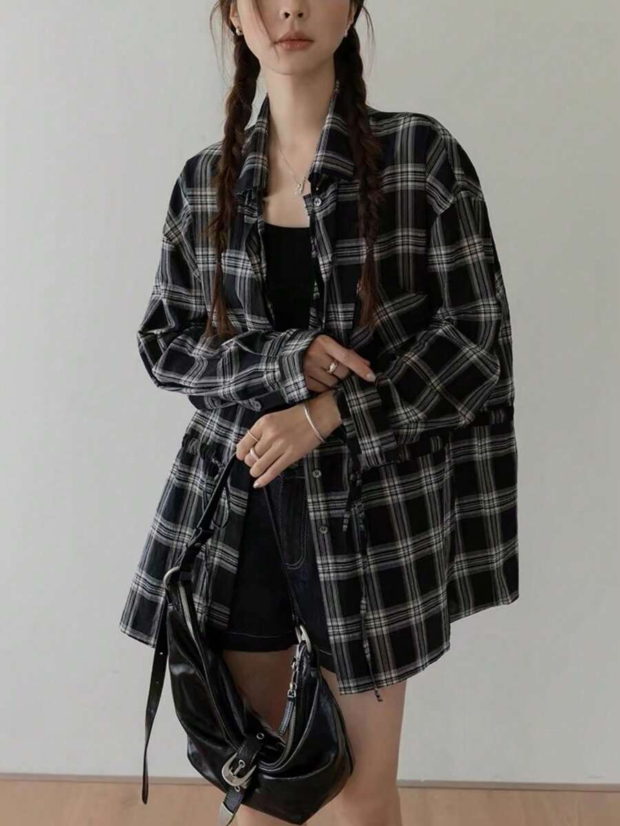 女款黑色格紋長袖襯衫,翻領前開鈕扣聚酯纖維上衣,秋季頹廢風,標準長度 - 黑色 - 查看 1