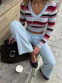 Setelan Sweater Pendek Bergaris Leher V dan Celana Rajut Lebar untuk Wanita, Pakaian 2 Potong yang Nyaman untuk Musim Gugur/Dingin - Baby Blue - View 6