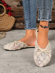 Gentle Lace Floral Bow Closed-Toe Slippers, Girly Breathable Mesh Flat Sandals For Home And Outdoor Wear - Beige - View 5