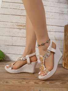 Women's Bohemian-Style Retro Open-Toe Wedge Sandals Featuring Pearl-Embellished T-Straps; Suitable For Beach Vacations And Parties. - Beige - View 4