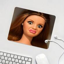 Mouse Pad Persegi Bergambar Boneka Cemberut Lucu, Desain Pola Ekspresi Wajah yang Humoris dan Ceria, Alas Pelindung Dekorasi Meja yang Menarik Perhatian, Alas Kantor Karet Anti Selip dengan Tepi Terkunci, Ukuran Kecil Cocok untuk Laptop, Komputer Desktop, Gaming, Kantor, dan Penggunaan Sehari-hari - View 6