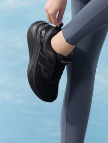 Skechers 女款休閒運動鞋 BOBS CHAOS HI 運動休閒鞋 舒適透氣 緩震女鞋 117522-BBK - 全黑色 - 查看 3
