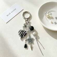 1pc Y2K Style Bear & Heart Keychain Pendant, Sweet Cool Minimalist Pentagram Bag Charm - Multicolor - View 1