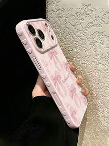 1件客製化姓名軟粉色蝴蝶結花卉側心手機殼，適用於Apple Duo/18ProMax/17ProMax/16Pro/15/14Plus/13Pro/12ProMax/11/XsMax/8/7/& S26Ultra/S25Plus/S24FE/S23/S22/A03S/A05/A10S/A12/A13/A14/A15/A/16/A35/A36/A20/A50/A55/A56，全包覆、精美奢華、極具吸引力的全鏡頭防摔保護殼 - 粉色 - 查看 4