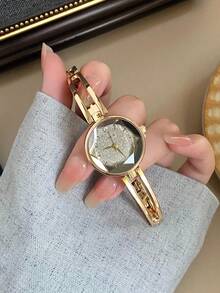 1件女性金色方形手鍊腕錶，精緻時尚，適合日常配戴，生日/畢業禮物，休閒風格 - 金色 - 查看 2