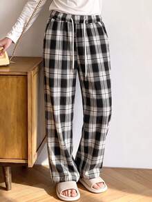 Men's Summer Drawstring Waist Plaid Casual Everyday Loungewear Long Pants - Black and White - View 1
