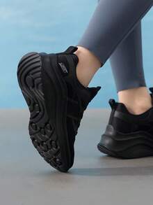 Skechers 女款休閒運動鞋 BOBS CHAOS HI 運動休閒鞋 舒適透氣 緩震女鞋 117522-BBK - 全黑色 - 查看 5