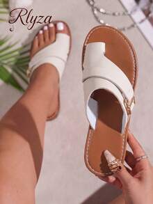 rlyza New Spring Summer Large Size Casual Fashionable Flat Slippers For Women That Matches Any Outfits,Beach Outfits,Flip Flops - Beige - View 2