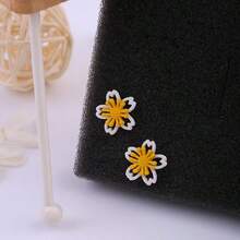 1 Pair Women's Vintage Enamel Flower Stud Earrings, Elegant Evening Double-Layer 3D Flower Accessory, Fashion Jewelry Earring, Autumn Accessory For Women - Multicolor - View 5