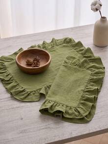 1pc Olive Green Solid Color Ruffle Trim Placemat, Natural Rustic Style Fabric Material Square Shape With Ruffle Trim Detail, Stain-Resistant Tabletop Protection And Decorative Function, Suitable For Daily Home And Natural Dining Table Setting - Green - View 2