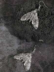 Vintage Gothic Skull Moth Earrings, Personalized Hip-Hop Party Halloween Earrings - Silver - View 3