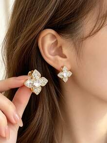 4pcs/Set Luxury Elegant Copper Inlaid Zirconia Geometric Petal Round Ear Studs, Sophisticated Women's Earrings For Party, Date, Gift - Multicolor - View 3