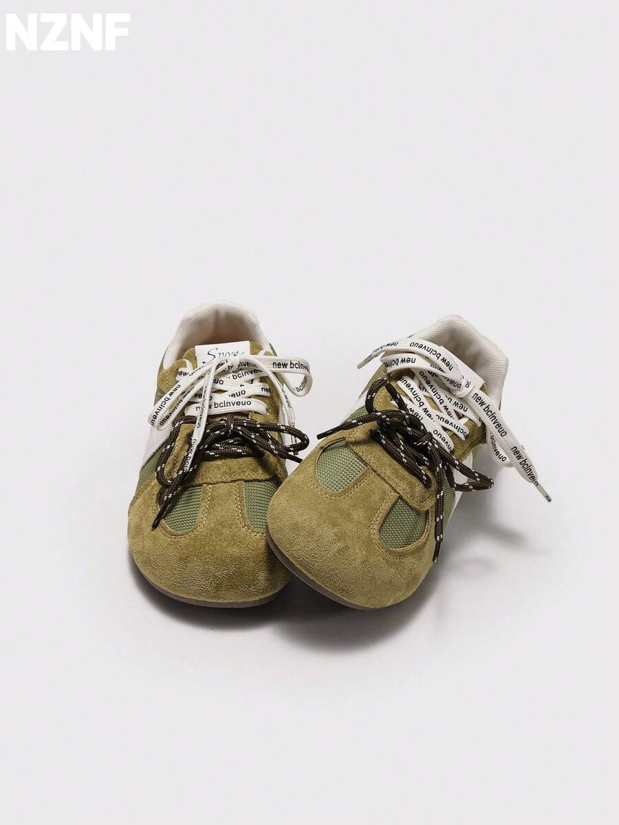 NZNF Premium Flat German Training Shoes For Women, New Autumn Style, Versatile Sports Shoes To Match Skirts - Green - View 1