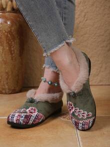 New Chinese Bohemian Style Embroidered Floral Short Boots For Women, Vintage Frog Button Patchwork Flat Slip-On Ankle Snow Boots For Outdoor Wear - Army Green - View 4