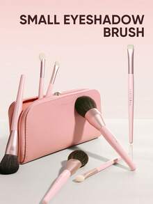 brocha pequeña para sombras de ojos