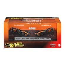 Hot Wheels Premium F1 玩具車 2入組,1:64 比例壓鑄 McLaren F1 賽車套組,包含 #81 Oscar Piastri 與 #4 Lando Norris - JMM91 - 查看 2
