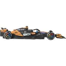 Hot Wheels 1:64 比例高級合金 F1 收藏玩具車,配備 Real Riders 輪胎,金屬車身與底盤 - McL aren F1 #4 - 查看 4