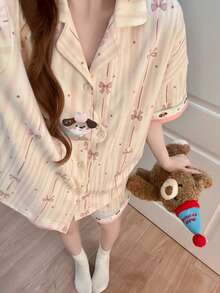 2件組女款睡衣家居服套裝，開襟翻領可愛小狗與蝴蝶結印花短袖時尚休閒短褲，春夏季，易打理面料 - 香檳色 - 查看 5