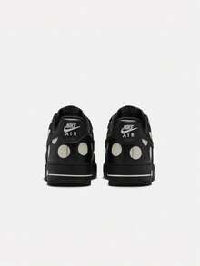 Nike Women's W AIR FORCE 1 '07 Low-Top Sports Casual Shoes IR8647-001 - Black - View 4