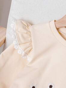 Young Girl' Casual Sweet Floral Embroidery Sweatshirt: Sweet Pink Floral Embroidered Sweatshirt With Ruffle Lace Sleeves, Perfect For Daily Wear, School, And Weekend Outings, Transforms Into A Cute Girl, Autumn/Winter - Apricot - View 4