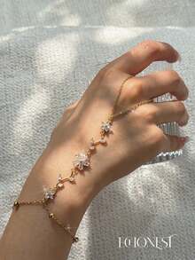 EchoNest 1pc Gold Stainless Steel White Flower Finger Chain Bracelet With Zirconia, Vacation Party Finger Chain Decorative Accessory - Yellow Gold - View 2