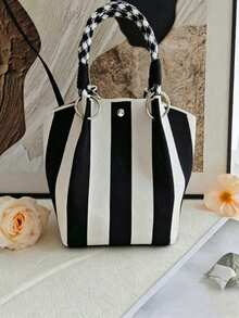 Fresh And Gentle Artistic Style Classic Retro Striped Handbag, Casual And Fashionable Versatile Handbag, Suitable For Commuting And Shopping. - Black - View 3