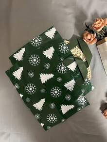 Christmas Style Green Background Snow Tree Tote Bag, Gift Bag, Shopping Bag, Fully Allover Print White Christmas Tree And Snowflake Pattern, Rich And Fresh Christmas Atmosphere, Suitable For Christmas Gifts, Small Businesses, Party Favors - Multiple Styles - View 7