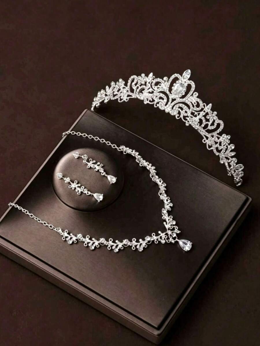 Women's 4-Piece Bridal Wedding Silver Crown Necklace Earrings Exquisite Wedding Accessories Set - Silver - View 1
