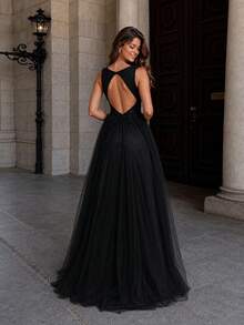 VIPGIRL Elegant Black Sequin Sheer A-Line V-Neck High Slit Backless Dress Fall - Black - View 3