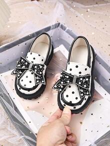 Girls' Polka Dot Loafers 2026 Spring/Autumn New Black & White Color Block Hook & Loop Soft Sole Fashion Casual Slip-On Shoes - White - View 1