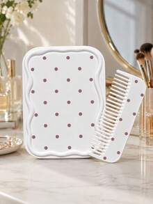 Cermin Rias Lipat Mini Portabel Motif Polkadot Baru dengan Sisir, Putih dengan Desain Tempat Sisir, Dihiasi dengan Pola Polkadot; Cocok untuk Perjalanan dan Penggunaan Sehari-hari; Cermin Rias Lipat Meja Persegi Panjang Gaya Minimalis, Perlengkapan Penting untuk Kembali ke Sekolah, Musim Kembali ke Sekolah, Hadiah untuk Teman, Keluarga, dan Guru - MultiWarna - View 11