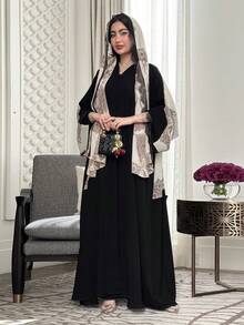 Fashionable Hot-Selling Women's Long Robe With Contrast Lace And Floral Print, Elegant Versatile Outfit (Includes Headscarf) - Black - View 3