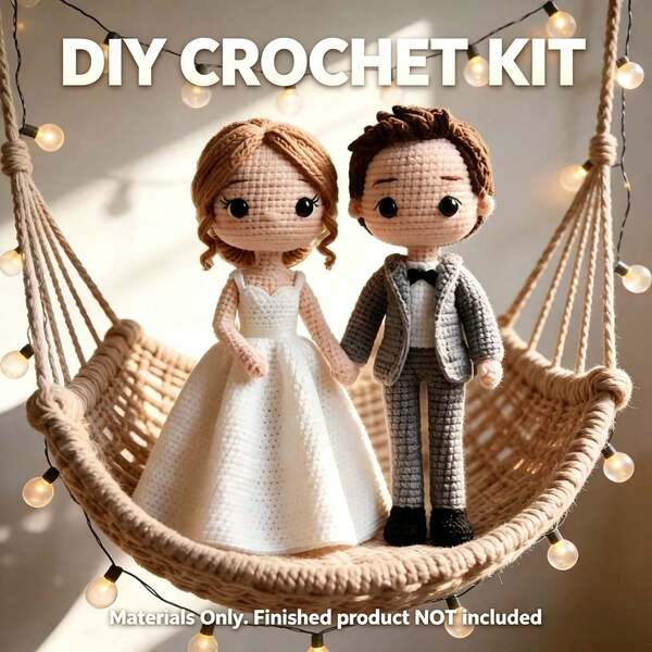 1 pezzo Set di sposa & sposo all'uncinetto (non finito, semplice fatto a mano)! Kit di maglia fai-da-te per principianti, con guida passo-passo e istruzioni in inglese. Regalo di matrimonio perfetto, può essere utilizzato come decorazione da tavolo, ciondolo per borsa e decorazione per matrimonio in casa.